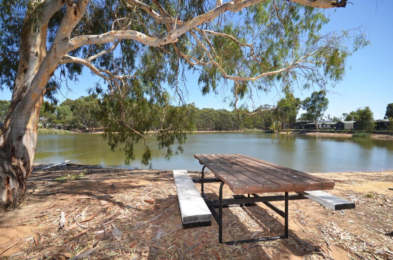 Tasman Holiday Parks - Merool On The Murray Echuca Bagian luar foto